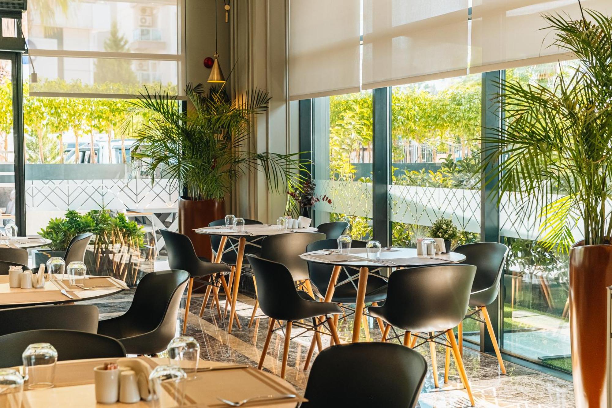 Four Points Flex By Sheraton Antalya Lara エクステリア 写真